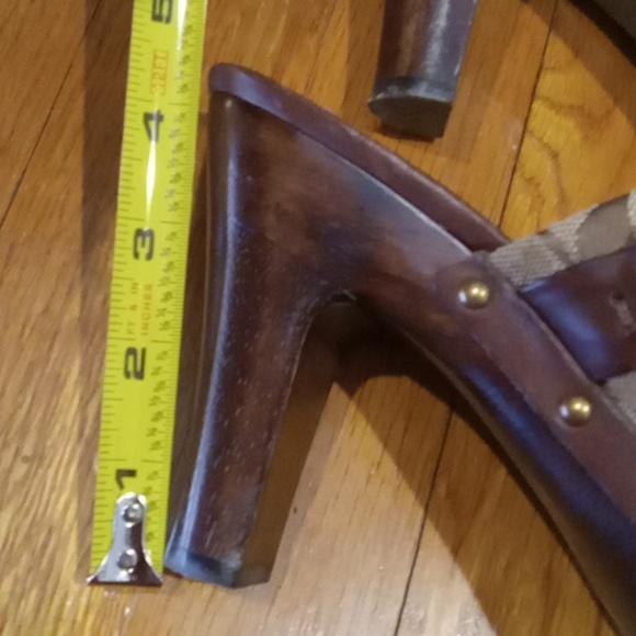 Vintage Coach "Ivy"Clogs - Picture 4 of 11